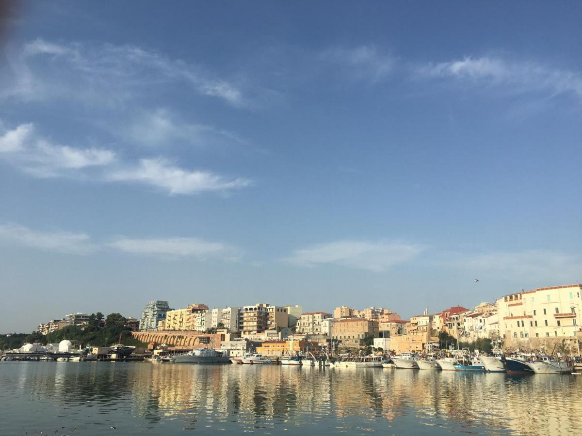 تيرمولي La Gemma Nel Borgo B&B المظهر الخارجي الصورة